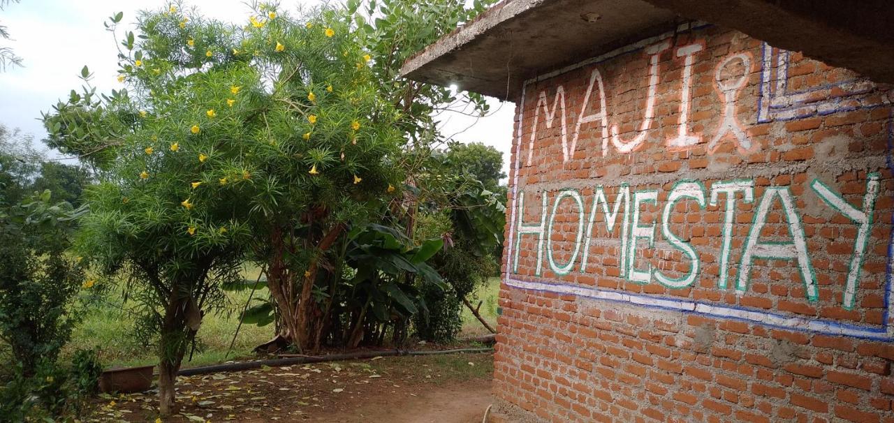 Maji Homestay Khajuraho Luaran gambar